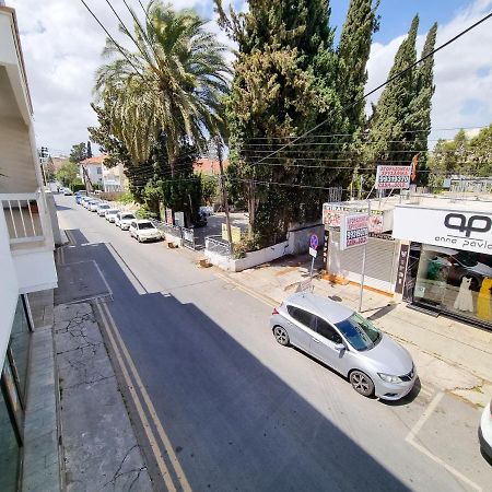 Cheer Up City Apartment, Near To The Finikoudes Beach Larnaca Exterior foto